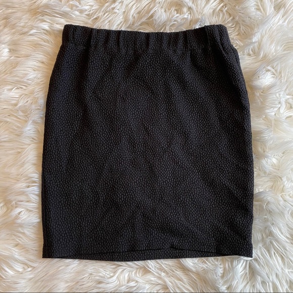 B. Young Helene Pencil Skirt Small - Picture 2 of 5